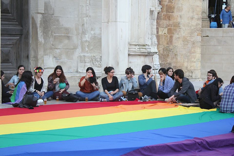 Gay Pride Portugal.jpg